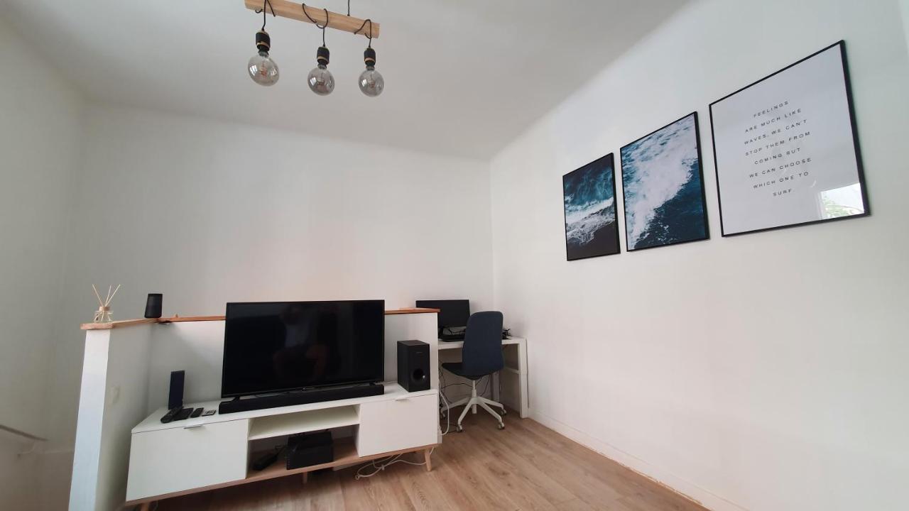 Apartment Joli T2- Centre - Parking Gratuit - Wifi